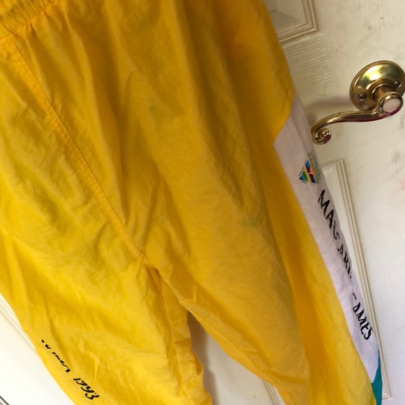 Cute//vintage 90’S yellow joggers!! - Picture 5 of 5